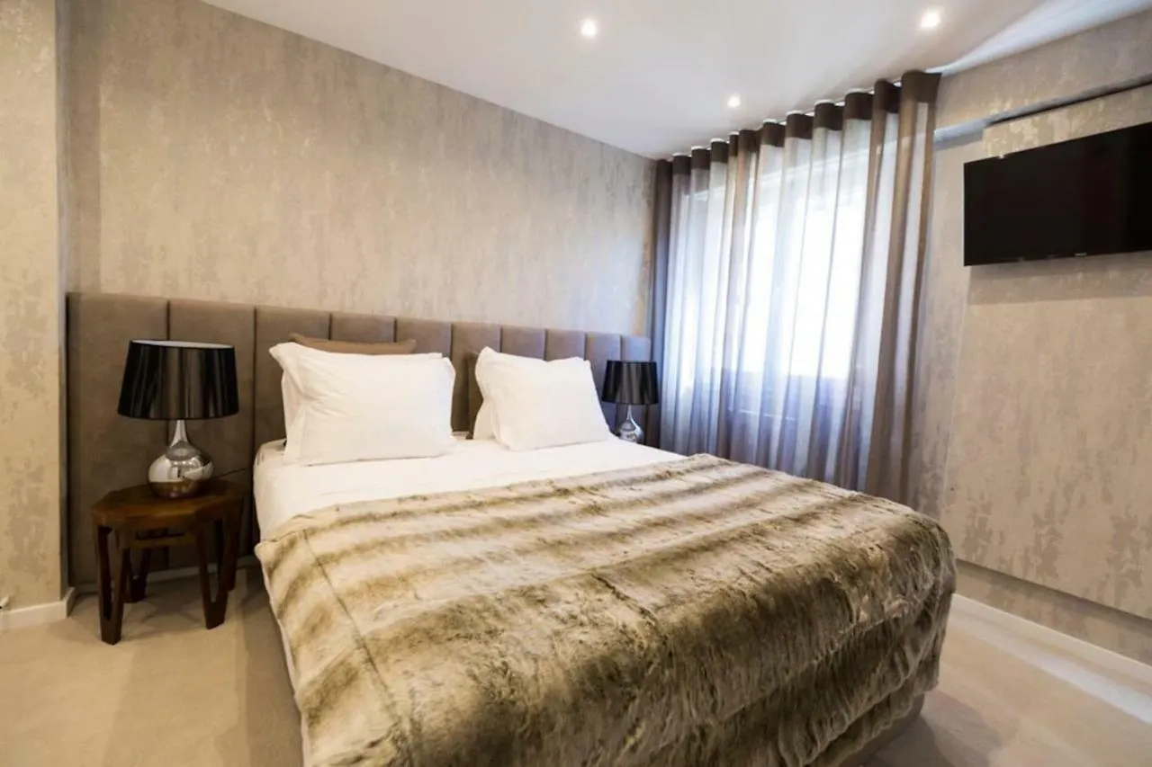 Ola Lisbon - Luxury Graca I Apartment