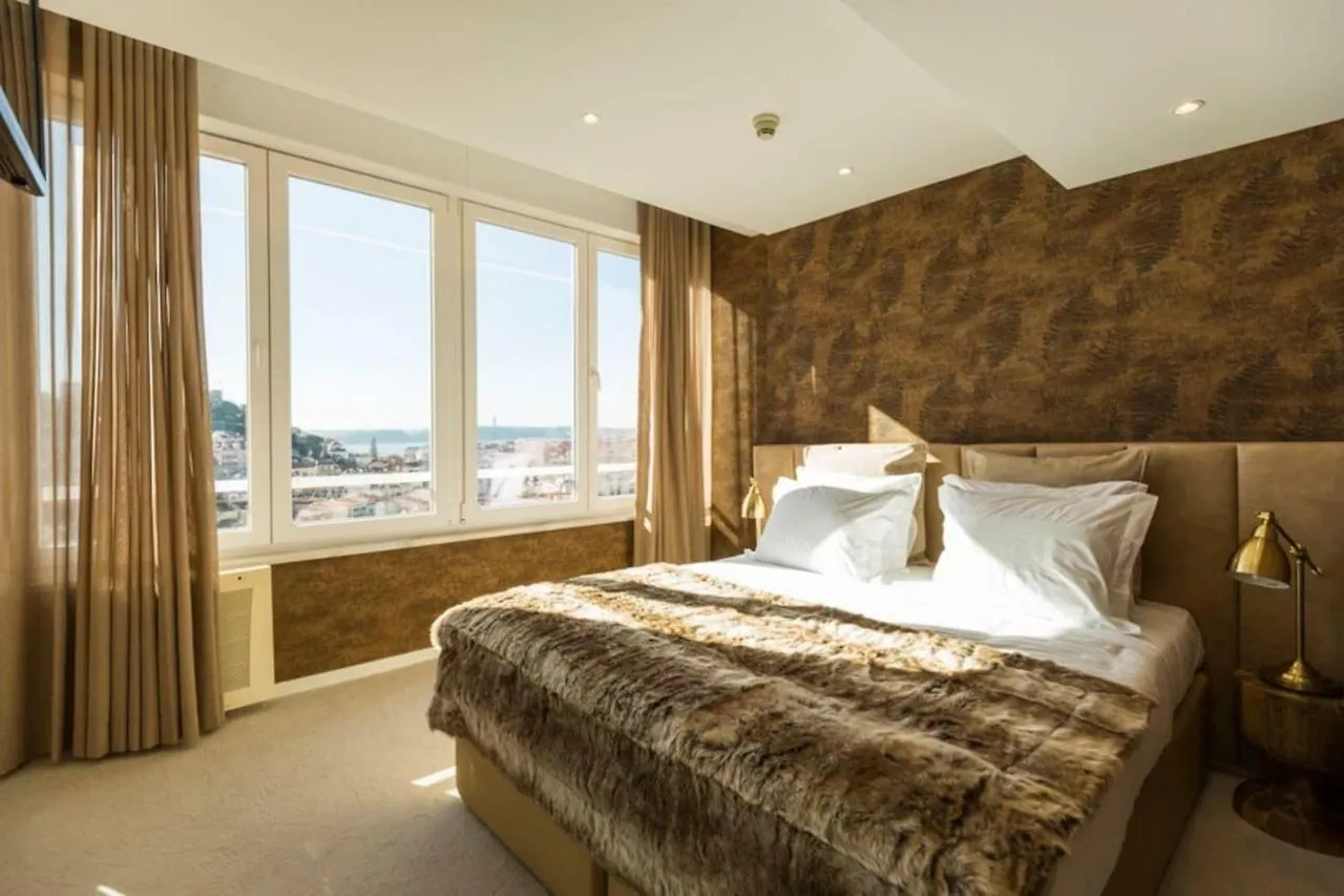 Ola Lisbon - Luxury Graca I Apartment